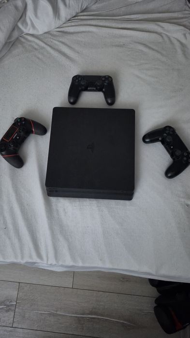 Playstation 4 slim | Плейстейшън 4 слим(PS 4) КАТО НОВ!!