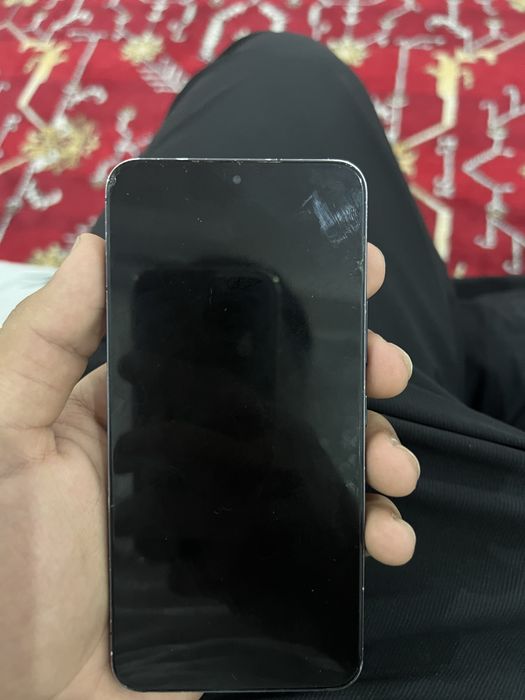 Samsung S22 256/8