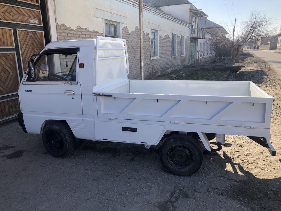 Damas labo sotiladi faqat naxga. Hujjat bort tent qilingan