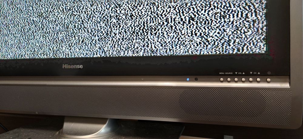 81 см Hisence нужен ремонт