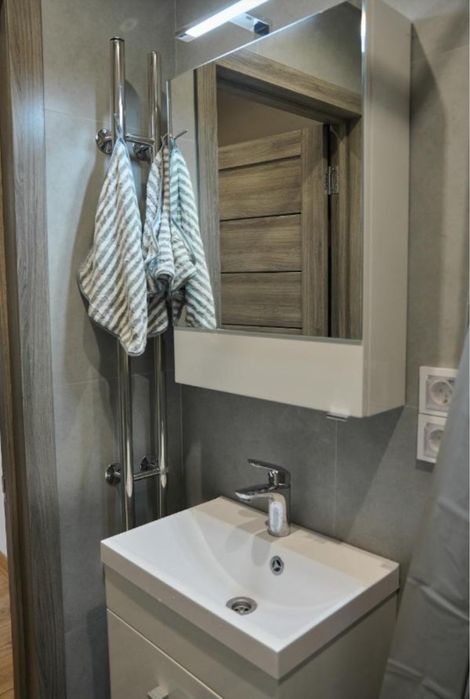 Сдам 1 ком кв в центре левого берега