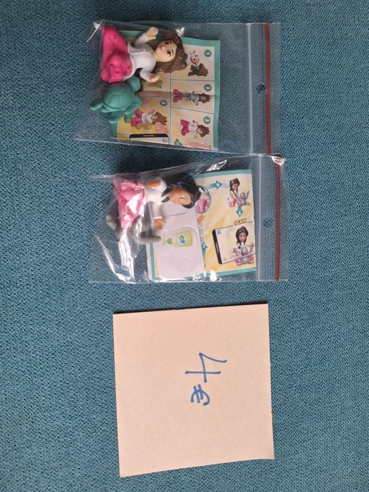 Kinder surprise играчки