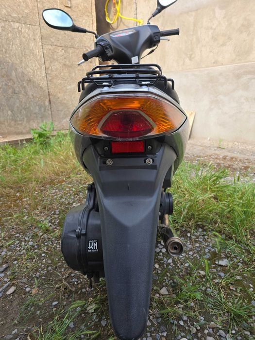 Скутер Suzuki Address V50