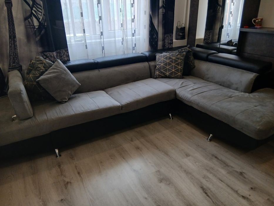 Vând Colțar mare din Magazinul Laguna în stare perfecta