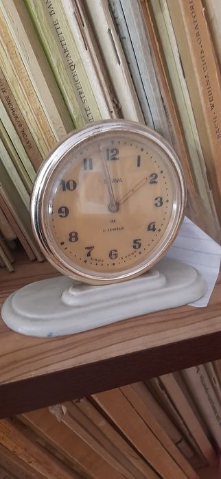 Часовник стар автентичен