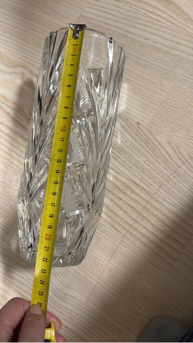 Вазы хрустальные каждая по 5000