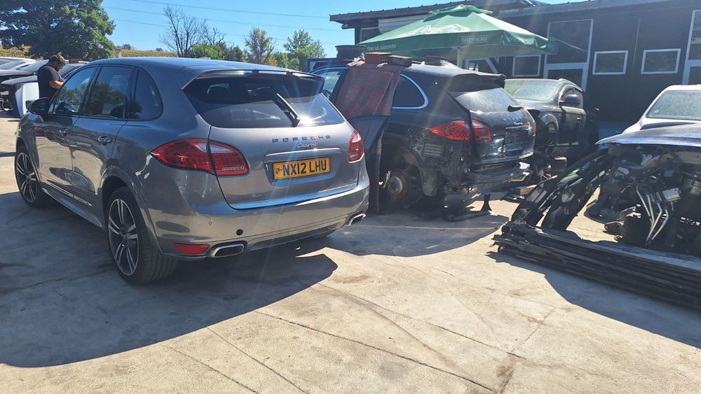 Porsche Cayenne 3.03.6 ,Porsche Cayenne 4.8 Turbo ,3 броя на части