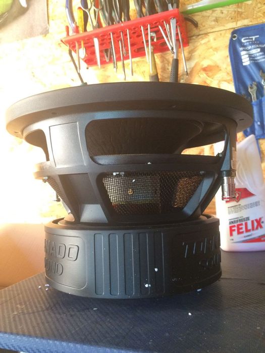 kicx tornado 12 сабвуфер