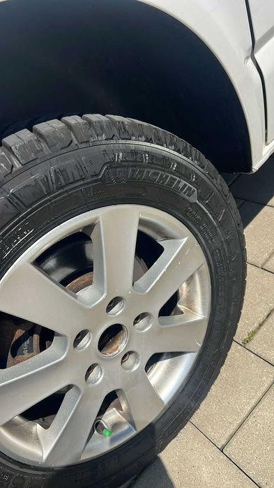 Volkswagen KOMBI, 9 locuri