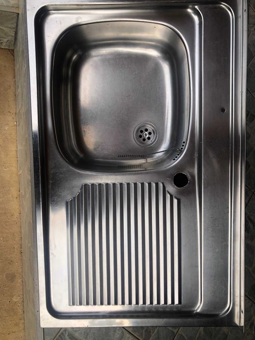 chiuvete inox cuva pe stanga si pe dreapta