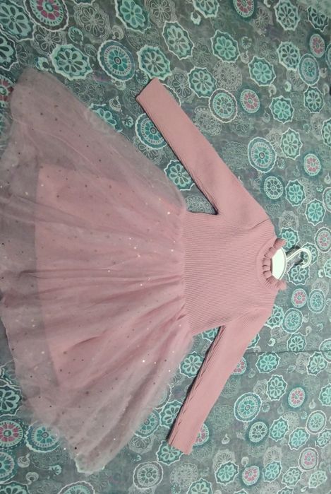 Красивые платья р.104-110