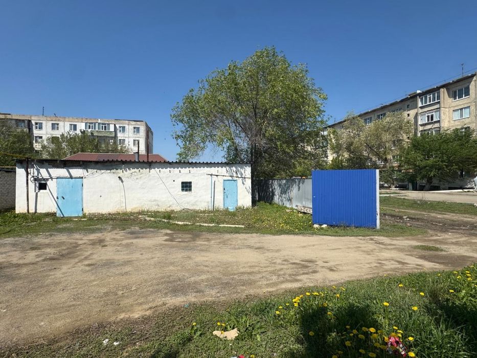 Продам баню и гараж
