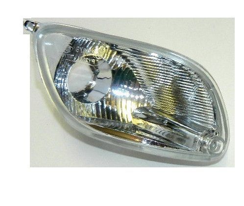 Lampa semnalizare fata Ford Focus 09.1998-11.2001 BestAutoVest partea dreapta 3201203E