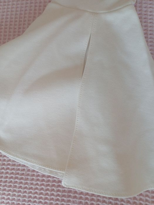 Плътен панталон в бяло Radapola