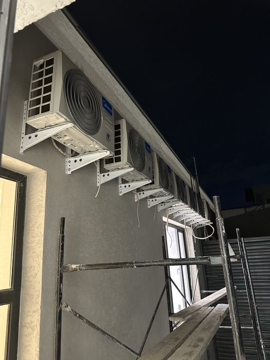 Мастер по кондиционером