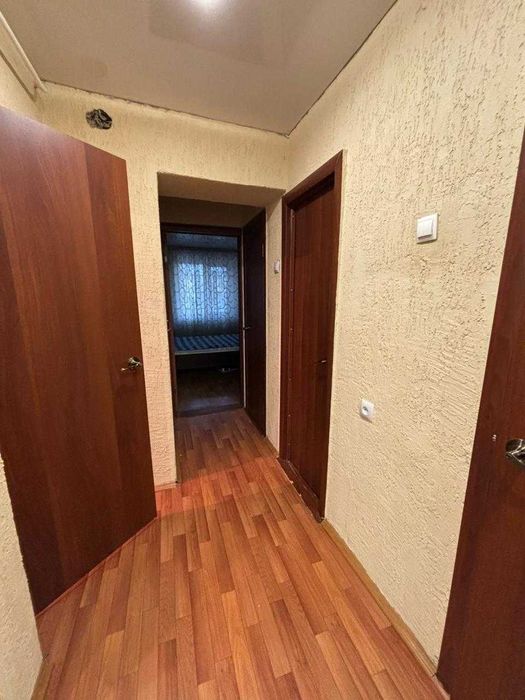 Продам 2 комн. кв., в 20 мкрн.
