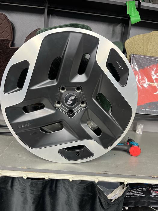 Li diska sotiladi R21