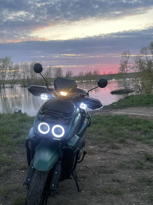 Скутер Toyo Tank