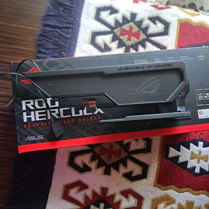 ASUS ROG Herculx iluminare aRGB. Pret fix