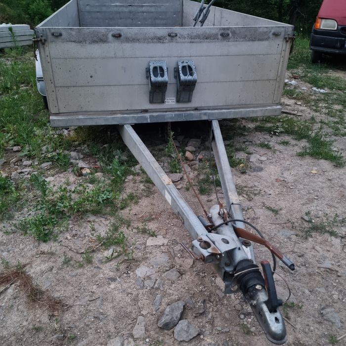 Remorca/platformă 2000kg