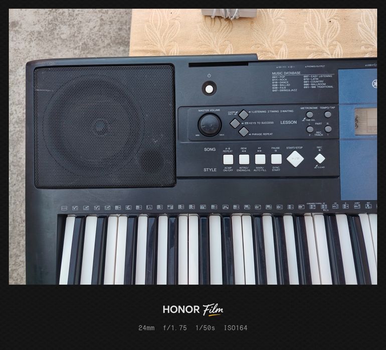 Синтезатор  Yamaha per e333