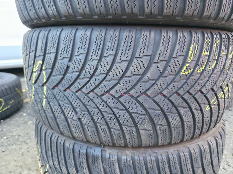 4 Anvelope de IARNA - 235/40/19 - FIRESTONE Winter - Stare F BUNA - DOT 2021