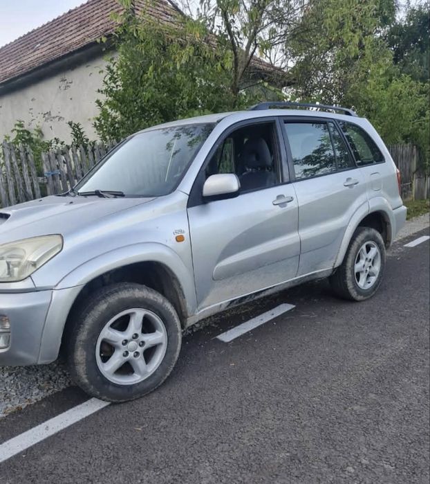 Toyota RAV4 2.0 D4-D 4x4 – defect motor