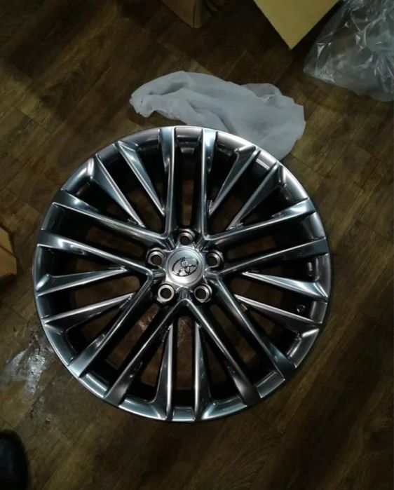 Диски от лексуса, таета