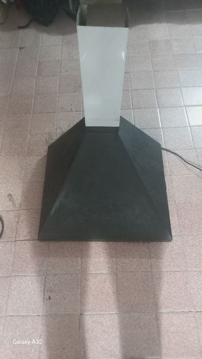 Вытяжка на кухню ALFA.