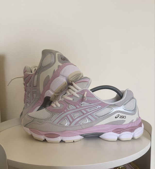 Asics Pink Sneakers Gel-Nyc Concrete