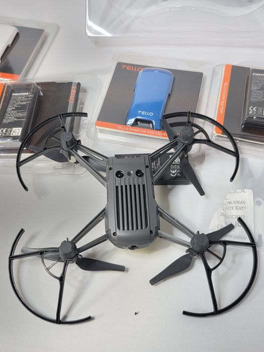 Pachet Drona Dji Tello 2 bat + 3 fete la cutie!