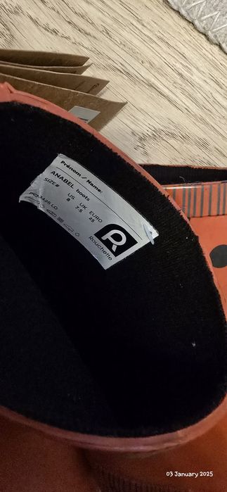 Cizme si adidasi fetite