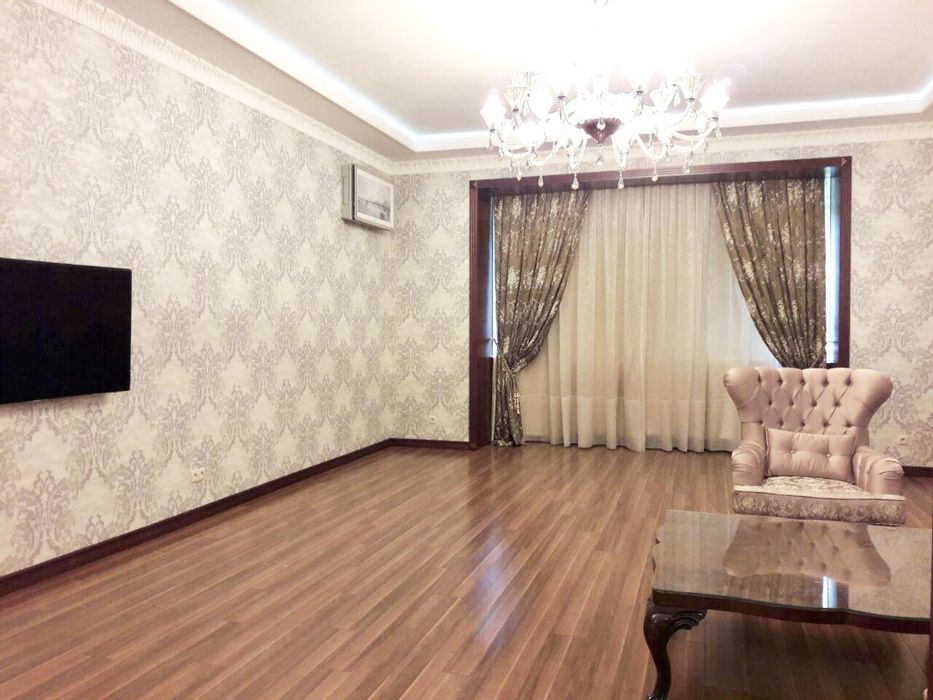 Сдается в аренду 3 ком квартира в Новостройке м.Ойбек