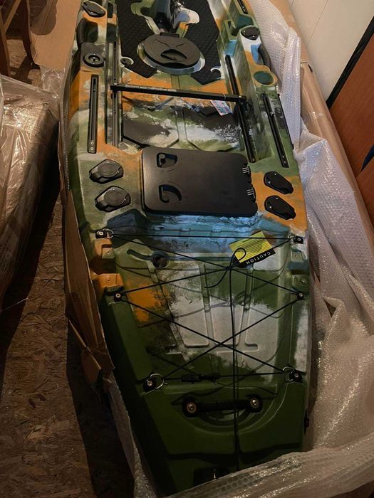 Риболовен каяк с педали, нов.