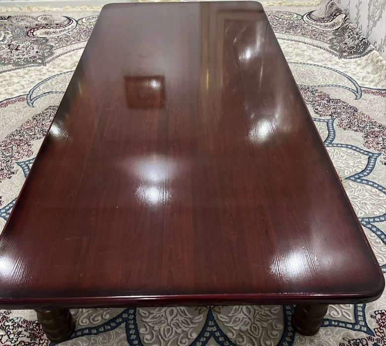 Хон тахта  сотилади