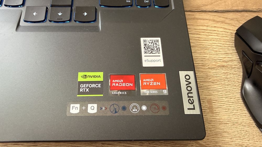 Laptop Gaming Lenovo Legion Pro 5 16ARX8