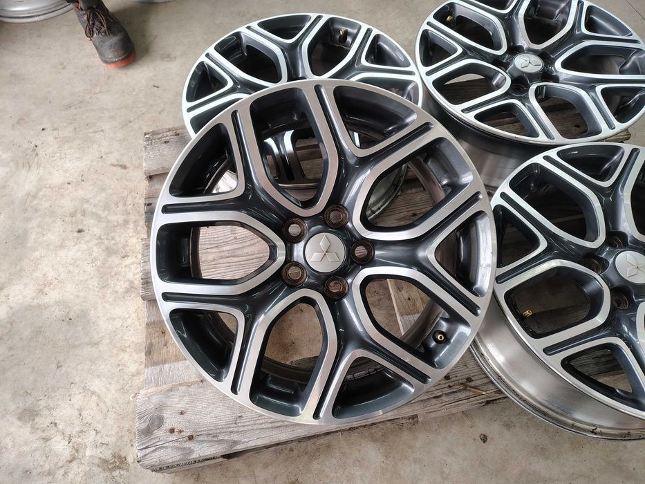 4бр.Алуминиеви джанти 18ки за MITSUBISHI 5x114,3 7j et39
