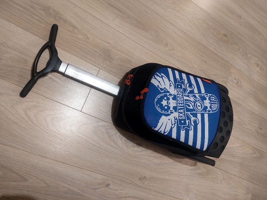 NIKODOM Ролер Ученическа чанта