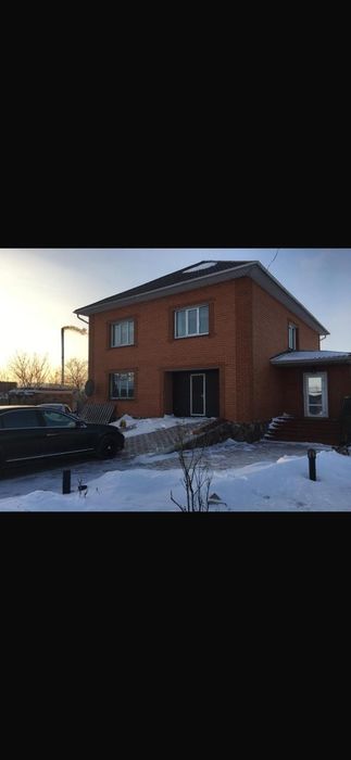 Продам дом двух этажный