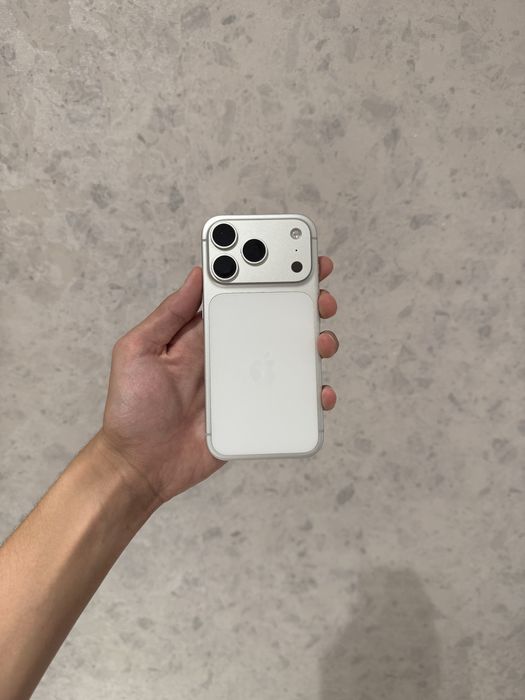 Iphone 17 pro esim+esim