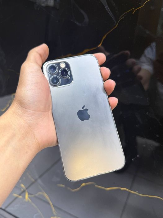 Iphon 12 pro. 256gb 74yomkist