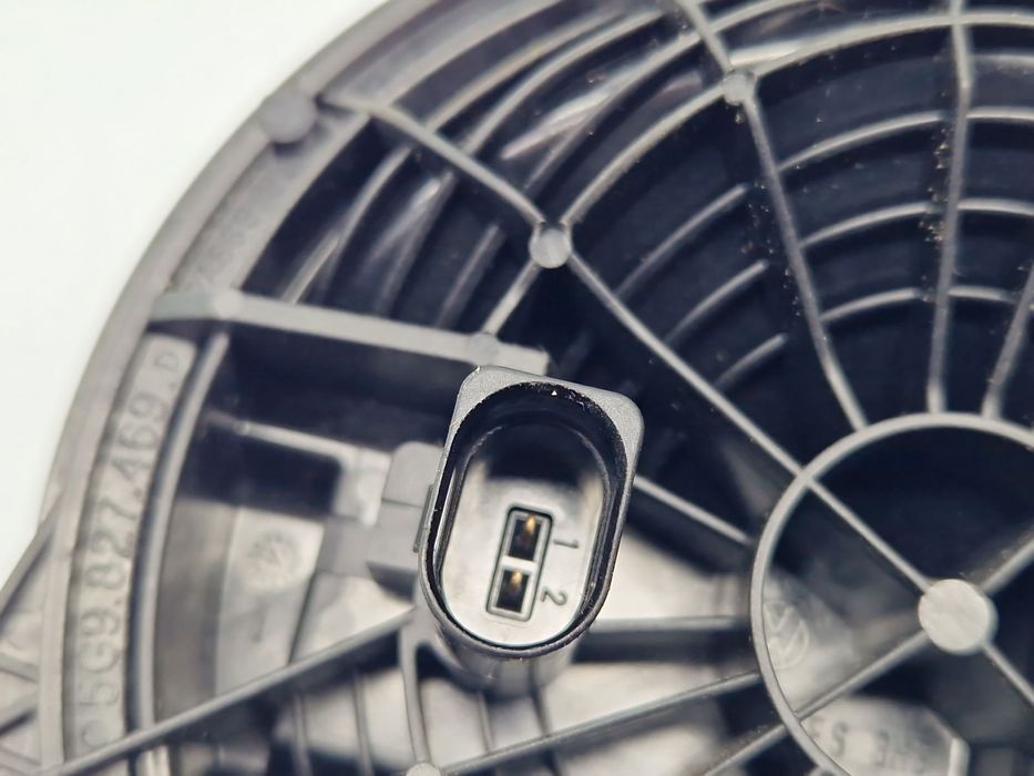 Maner haion Volkswagen Golf 7 (5G) [Fabr 2014-prezent] 5G9827469D