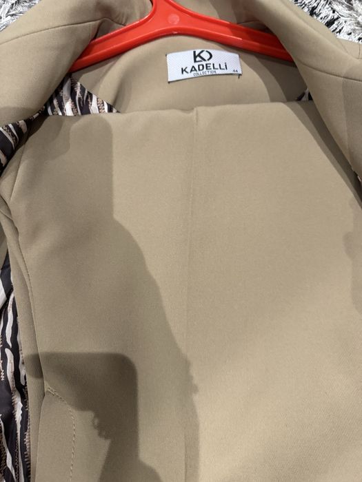 Костюм новый 42