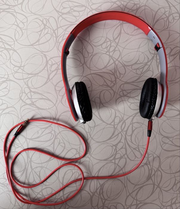 Слушалки с кабел Beats by Dr. Dre