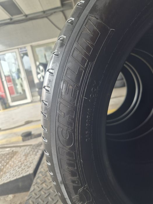 Vand set anvelope 245.50.R18 Michelin