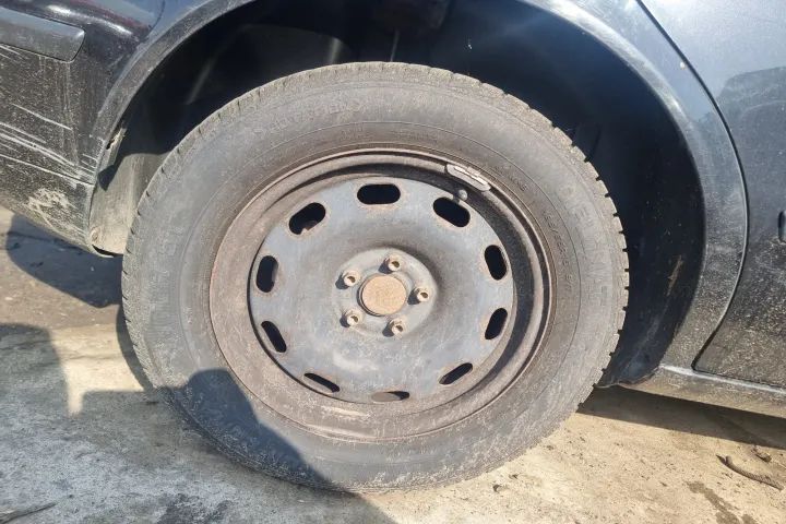 panou comanda clima maneta semanlizare stergatoare tulumba frana timonerie Seat Leon 1M motor 1.6 benzina AZD  dezmembrez