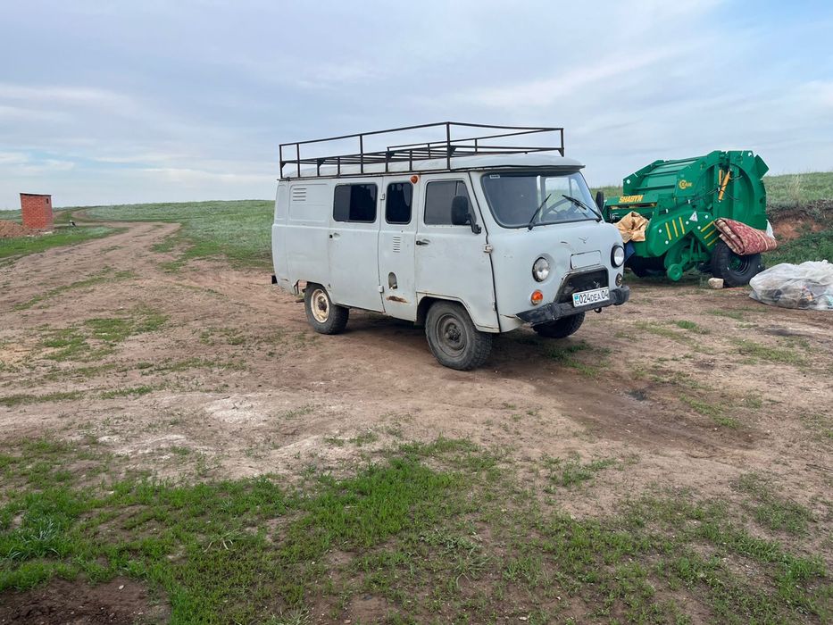Продам уаз буханка