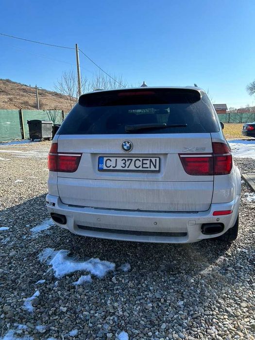 Vand BMW X5 - LA PRET REDUS - NU functioneaza pompa de injectie