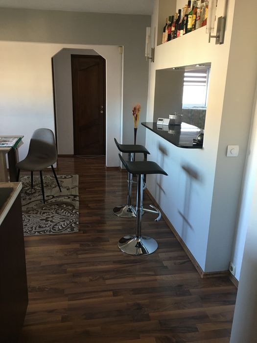 Apartament cu 4 camere