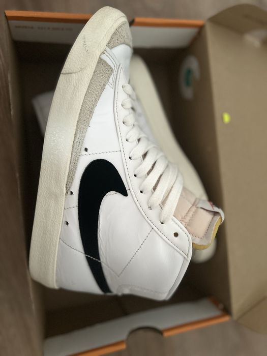 Продам оригинальные кроссовки Nike Blazer Mid '77 Vintage